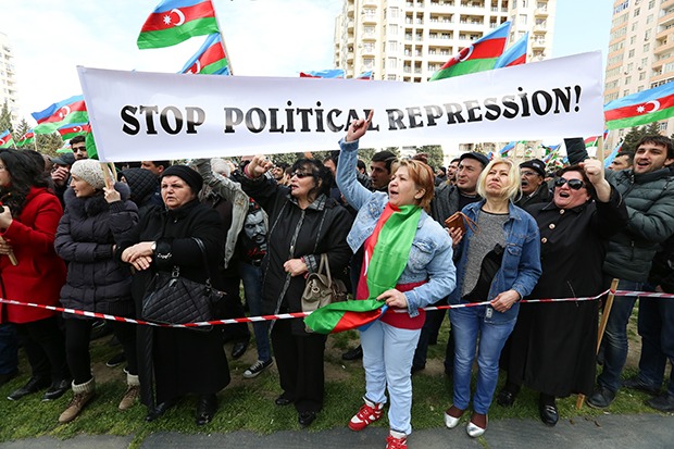 Azerbaijan: Crackdown on Free Expression Escalates